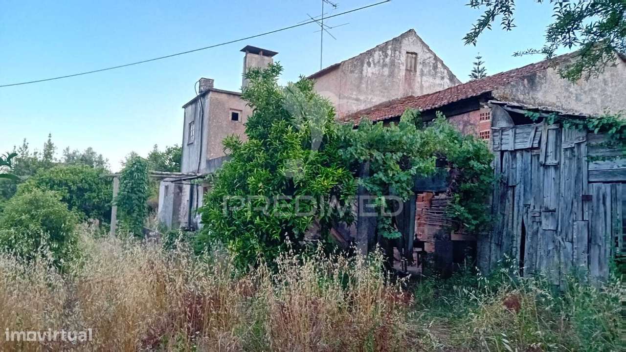 Moradia T3 para recuperação em Alvaiázere - Grande imagem: 4/39