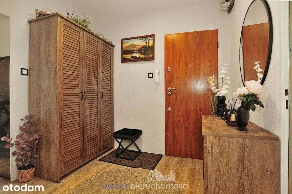 Przestronne mieszkanie z potencjałem | balkon |-12
