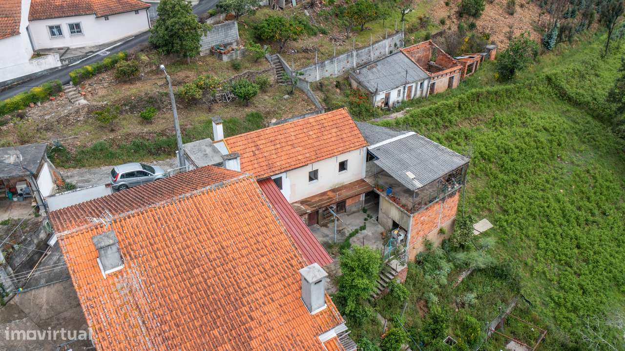 Moradia com Vista Panorâmica em Sernada do Vouga-25