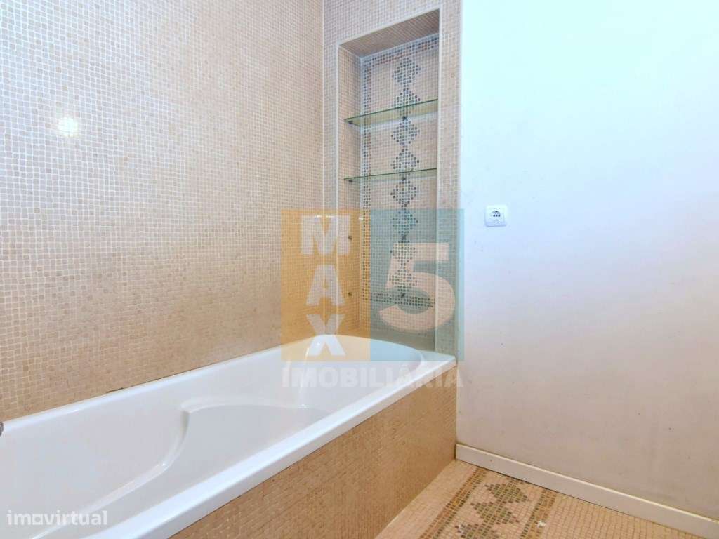 Quinta com 4.880 m2 - Alpiarça-19