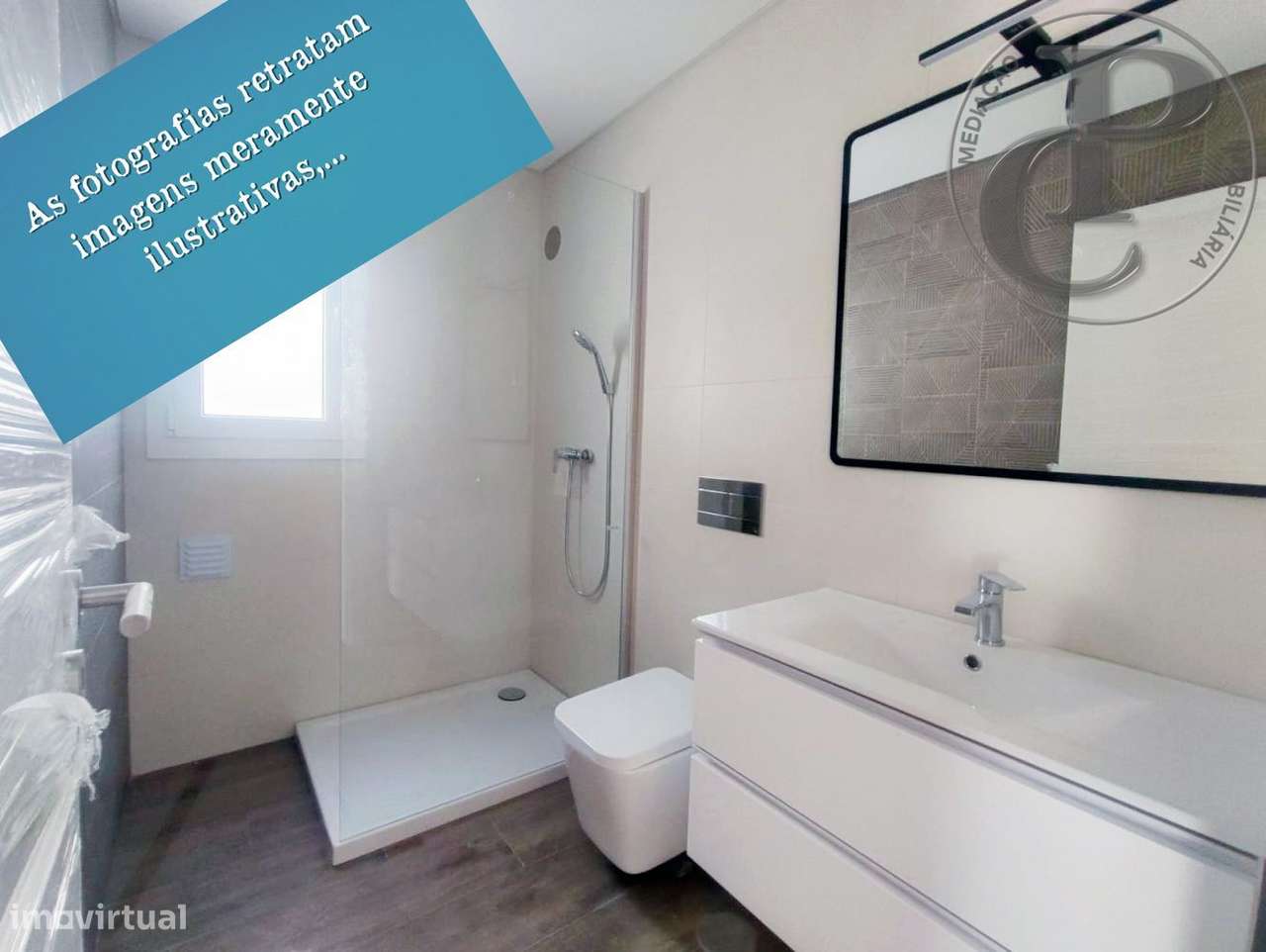 Moradia Uni-Familiar Térrea com Piscina - T4-10