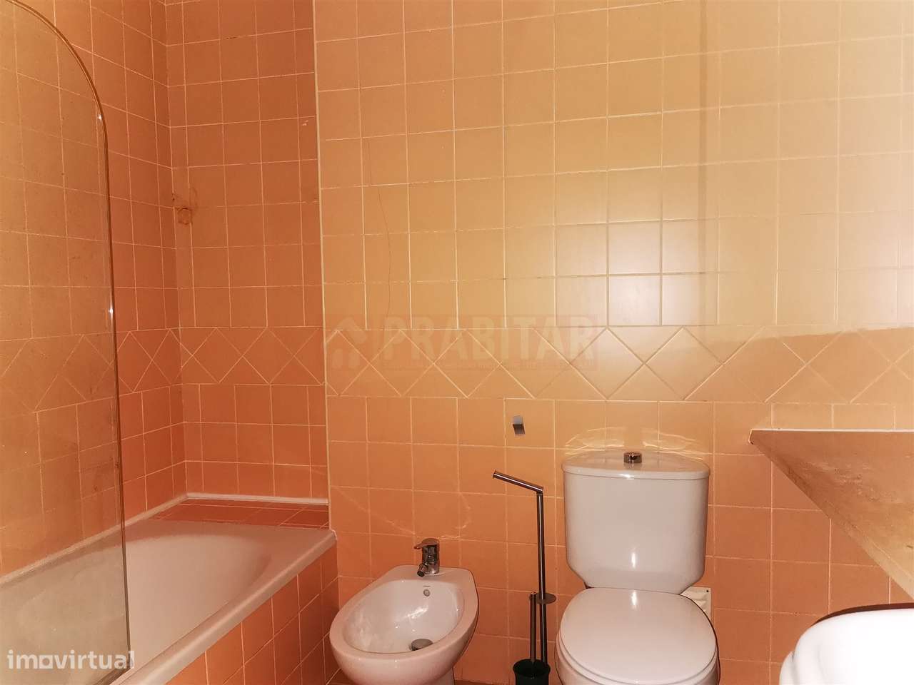 APARTAMENTO T3 COM GARAGEM NO VALE DAS FLORES EM COIMBRA-9