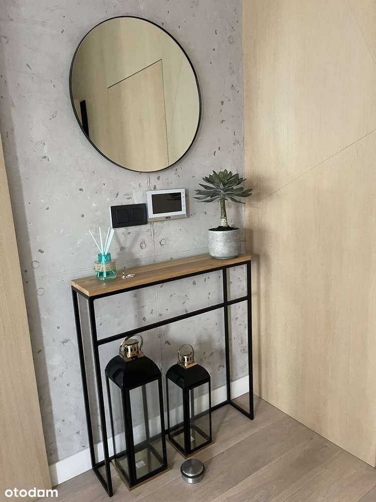 Nowoczesny dom z garażem, pompą ciepła i solarami-12