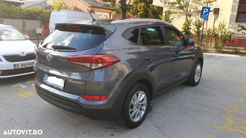 Hyundai Tucson 1.6 GDI 2WD 6MT ISG Comfort - 10