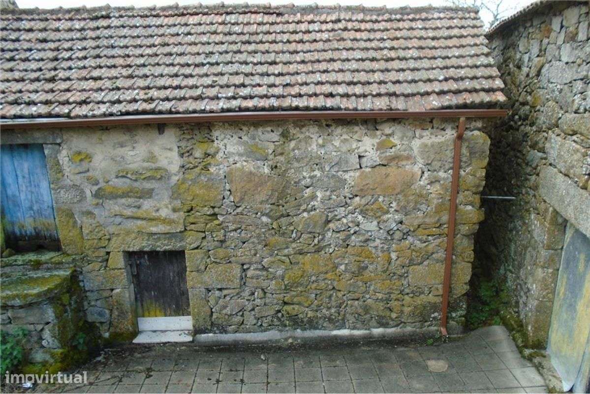 MORADIA DE ALDEIA - Grande imagem: 5/7