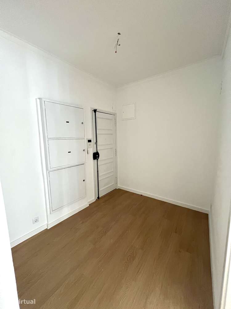 Apartamento T3 renovado no Beato - Grande imagem: 4/25