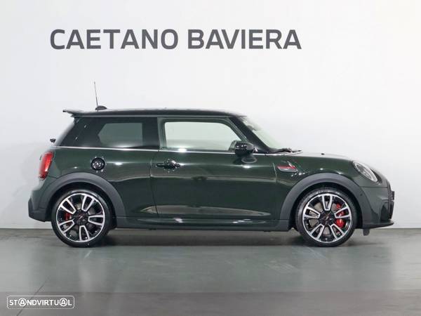 MINI John Cooper Works Plus Auto Desportiva - 2