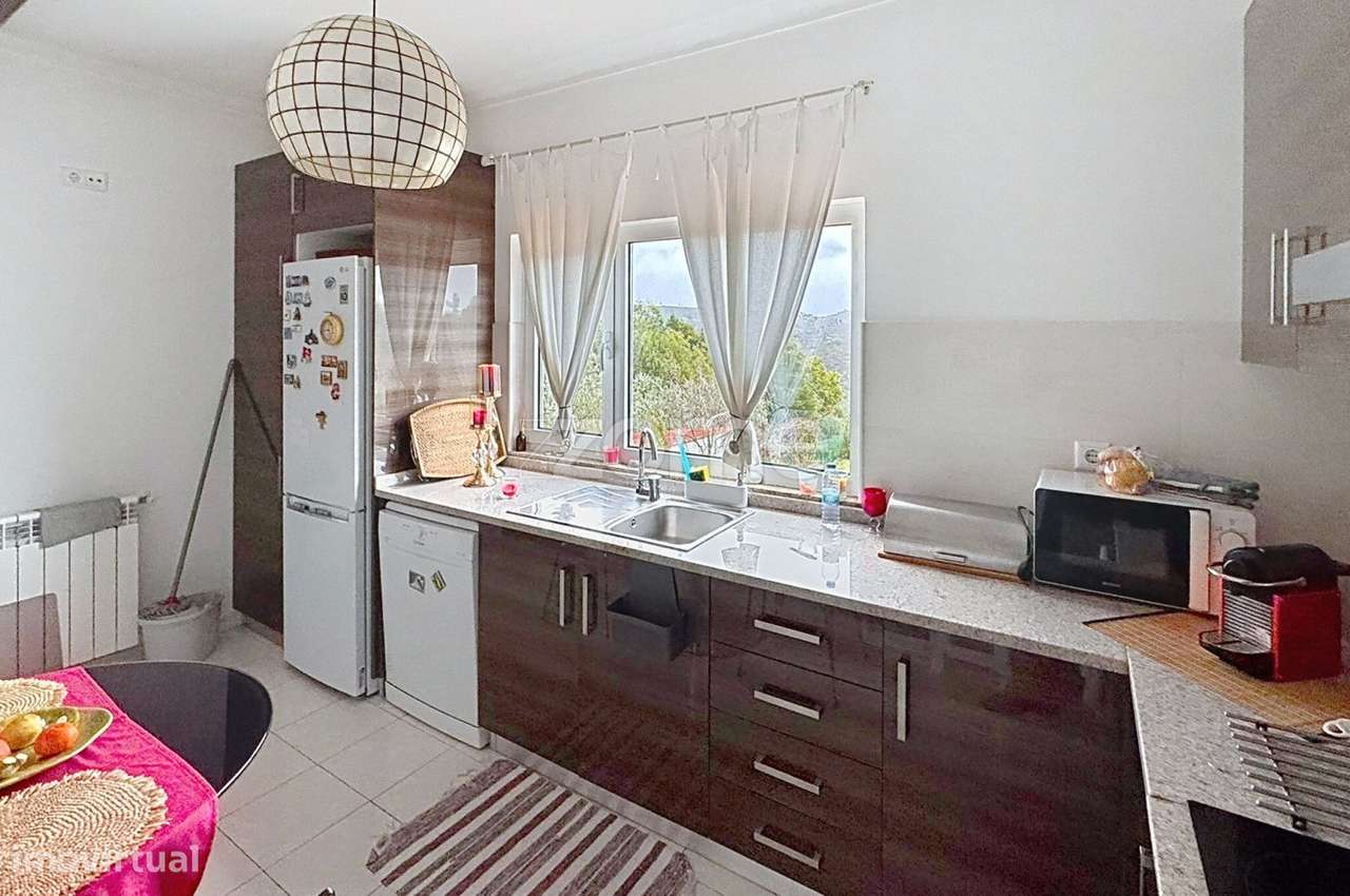 Moradia com Alma, Sol e Natureza — Um Refúgio Perfeito para Viver-15