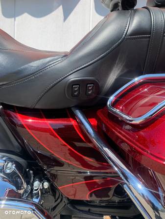 Harley-Davidson Touring Road Glide - 3