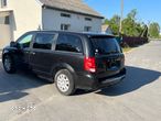 Dodge Grand Caravan - 13