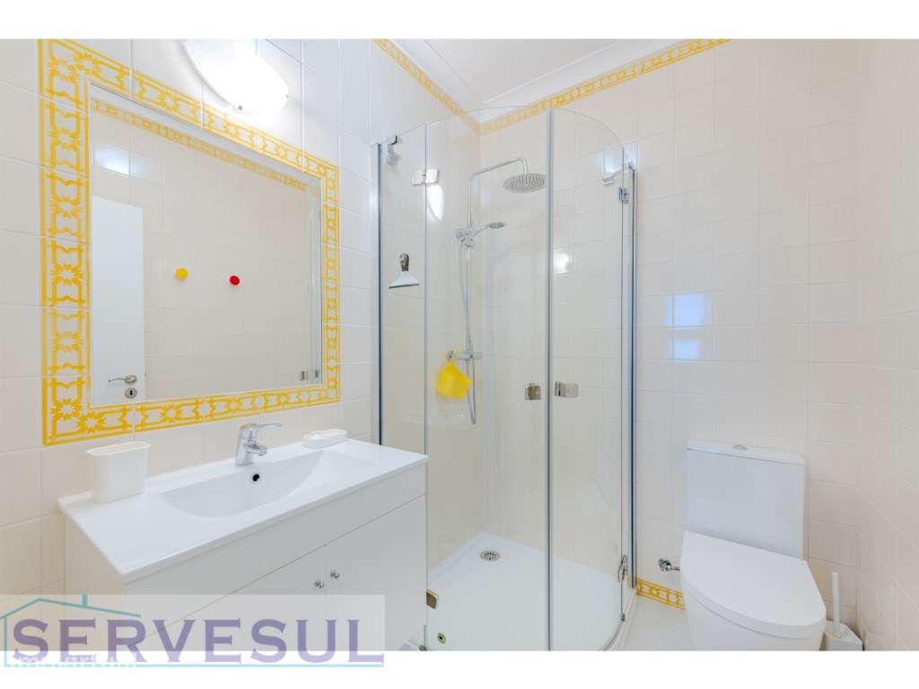 Moradia Deslumbrante de 2 andares com 274 m², composta por 4 quarto...-52