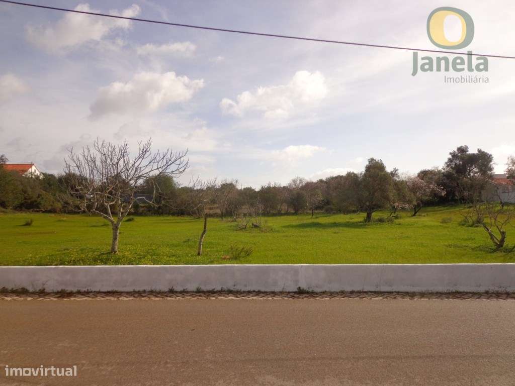 Terreno perto de Vilamoura - Excelentes acessos e com infraestruturas. - Grande imagem: 4/4