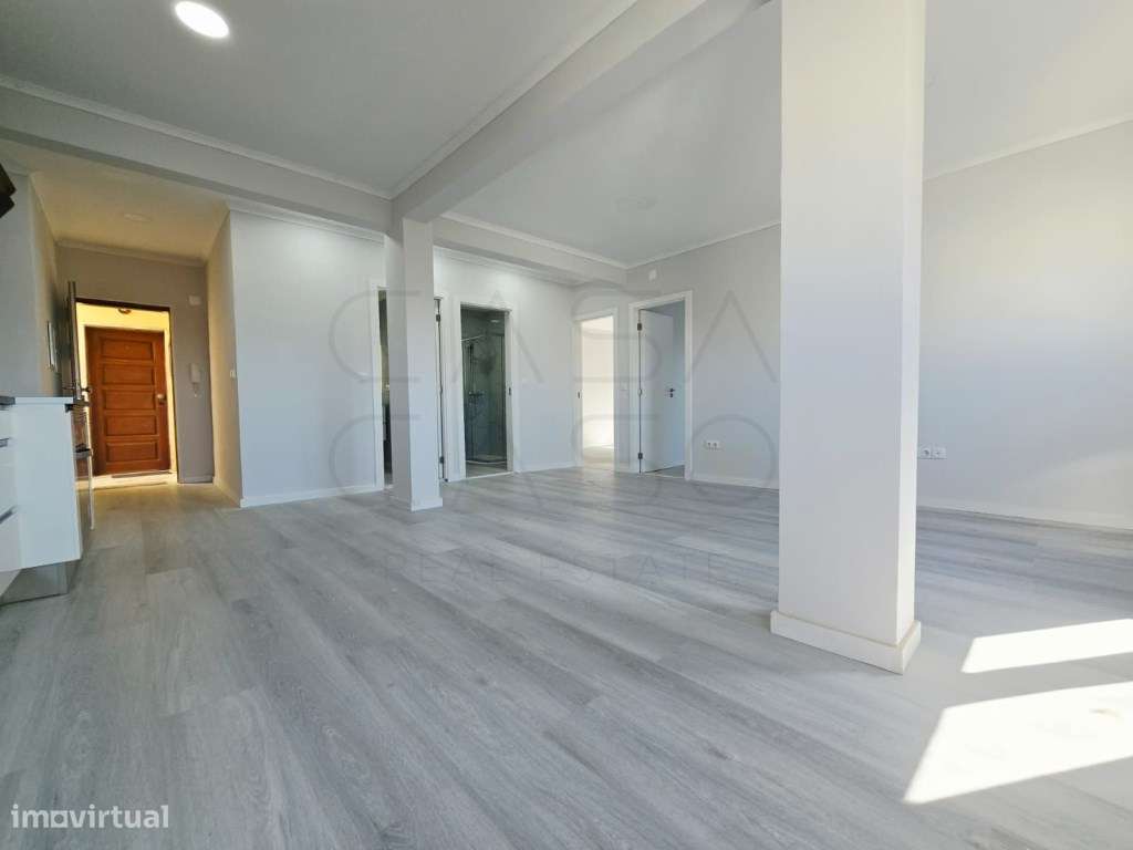 T2 Remodelado com Vista Rio e Ampla Arrecadação | Fonte do Lavra, S...-3
