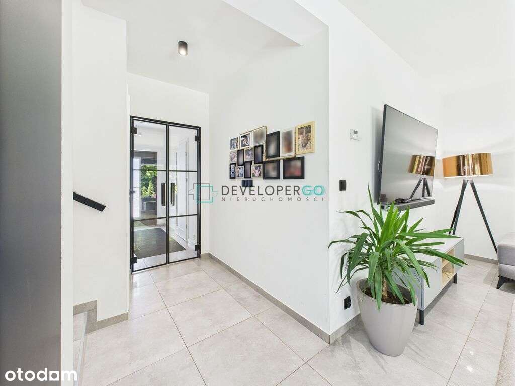 Nowoczesny bliźniak w kameralnej okolicy - Pełny obrazek: 4/18