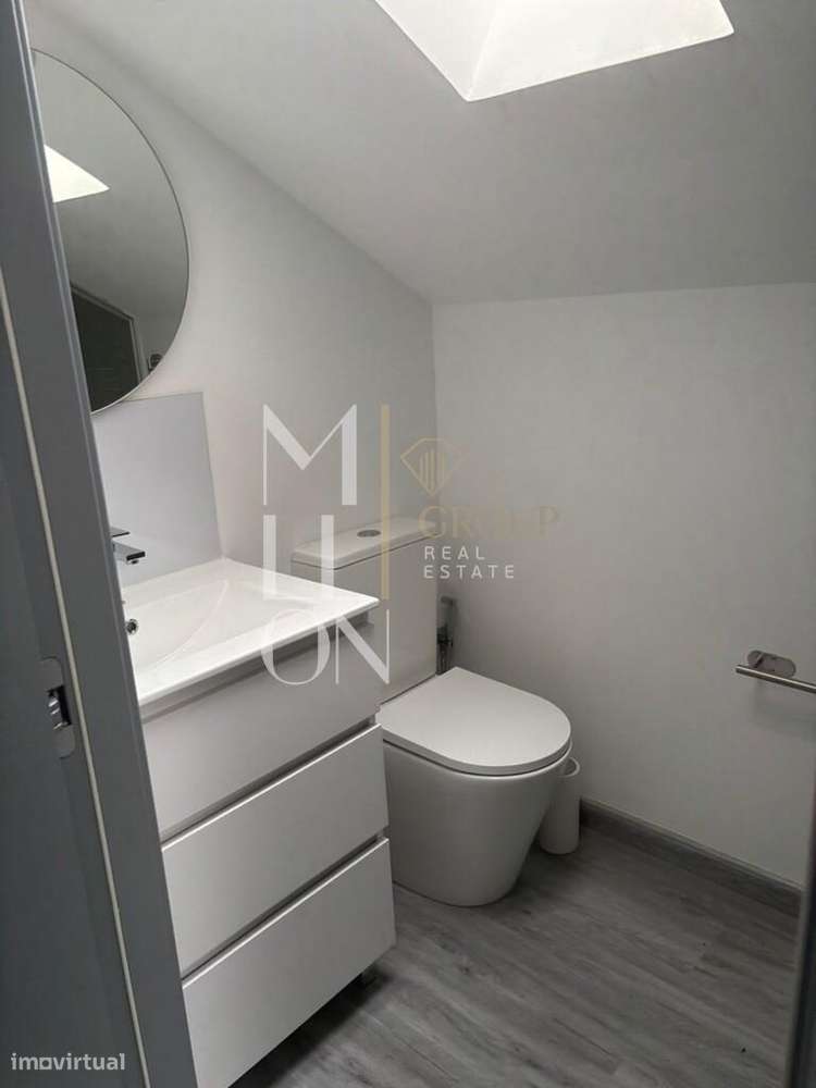 Apartamento T2 Duplex totalmente reconstruído no centro histórico da v - Grande imagem: 3/15