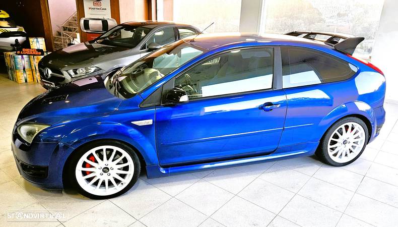 Ford Focus 2.5 VCT ST - 11