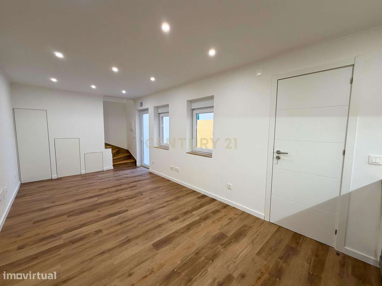 Moradia T1 |  Remodelada | Caldas da Rainha - Grande imagem: 5/17