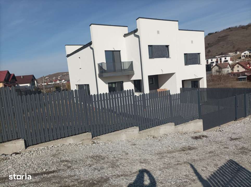 Duplex in Campenesti la pret de apartament - Imagine principală: 4/7