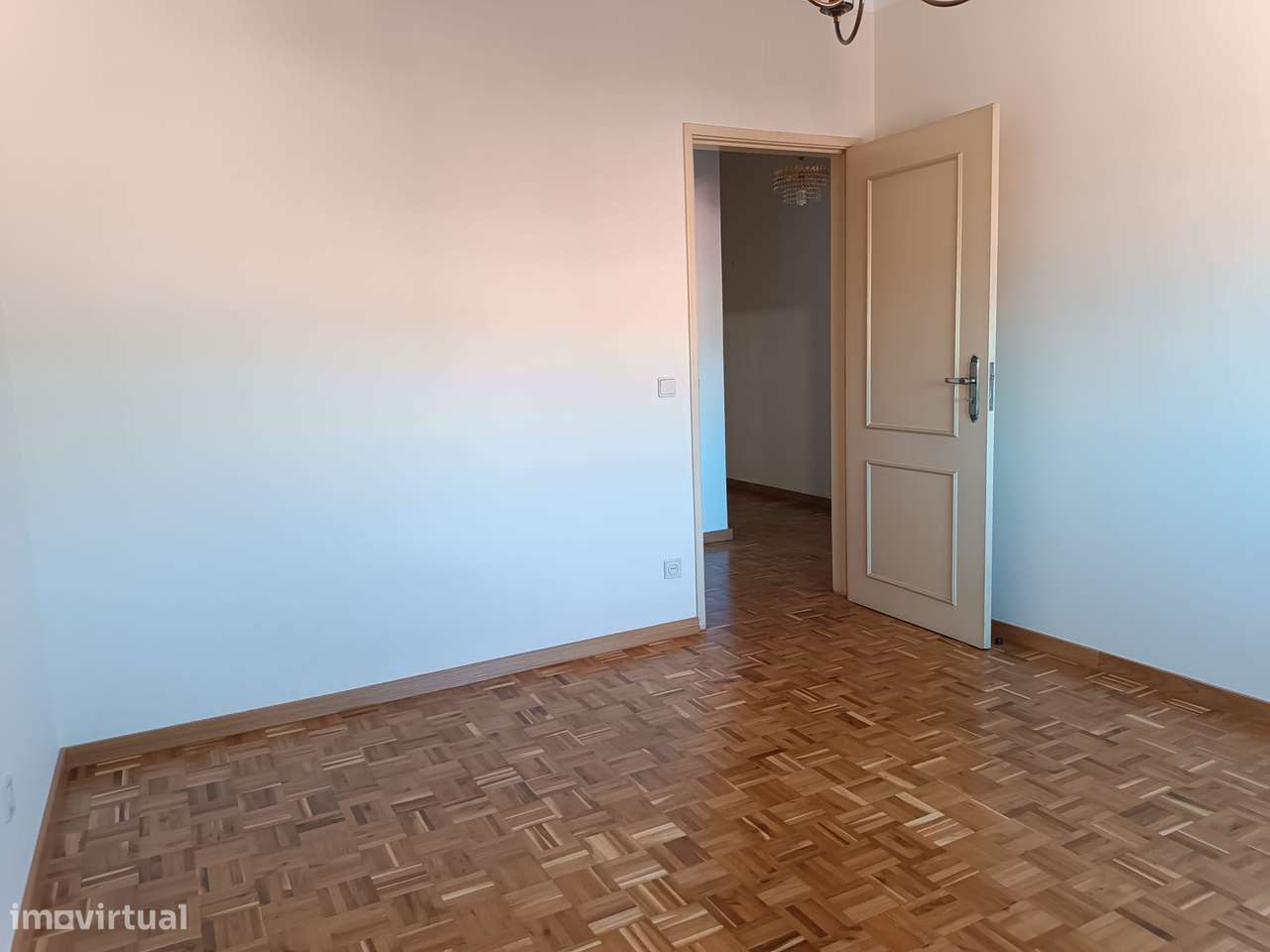 Apartamento T4 em Coimbra (Vale das Flores)-22