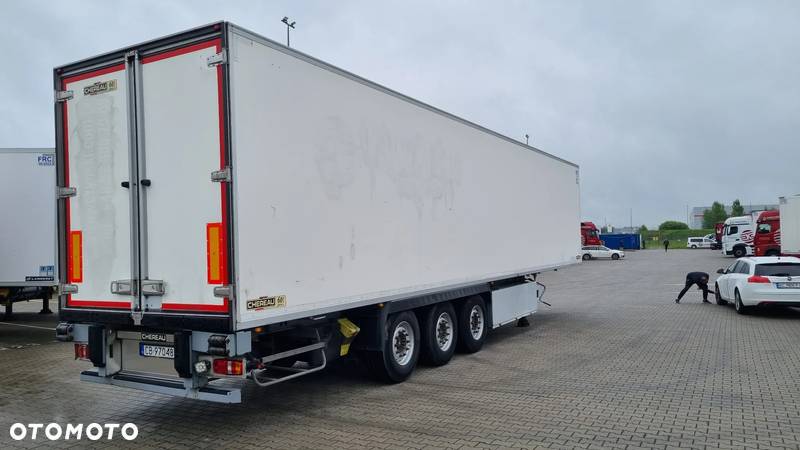 Chereau Hakowa / hakówka + Thermo King - 10