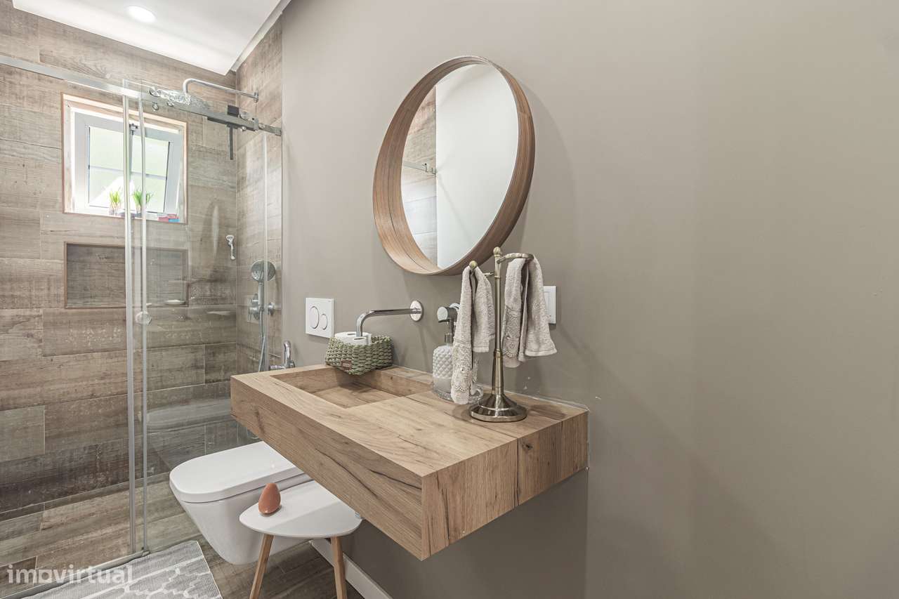 Moradia Isolada T4 com piscina  em Pinhal Frades, Fernão Ferro-13