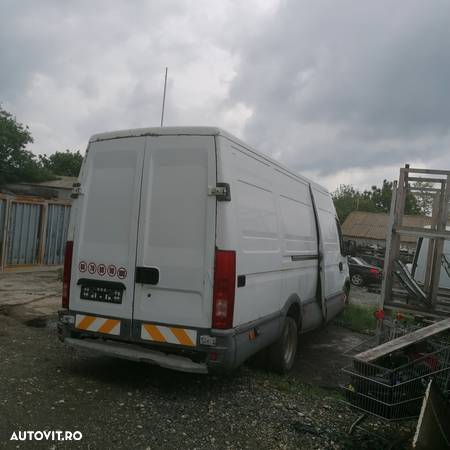 Dezmembrari  Iveco DAILY 3  1997  > 2007 35 S 11,35 C 11 (A2FC13AA, A - 4