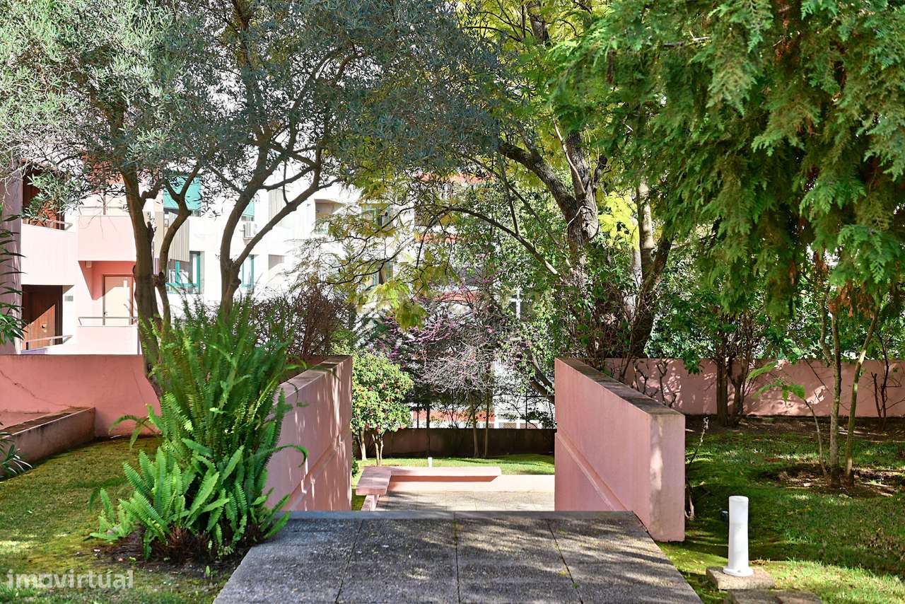 Apartamento T2 à venda — condomínio fechado com piscina, jardim, parqu - Grande imagem: 5/30