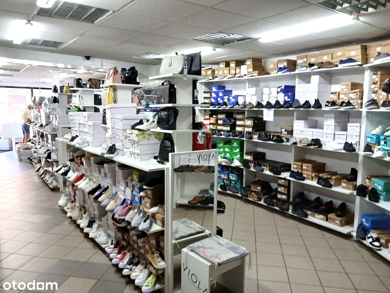 Duży, ładny LOKAL w ścisłym centrum z C.O. na gaz - Pełny obrazek: 2/10