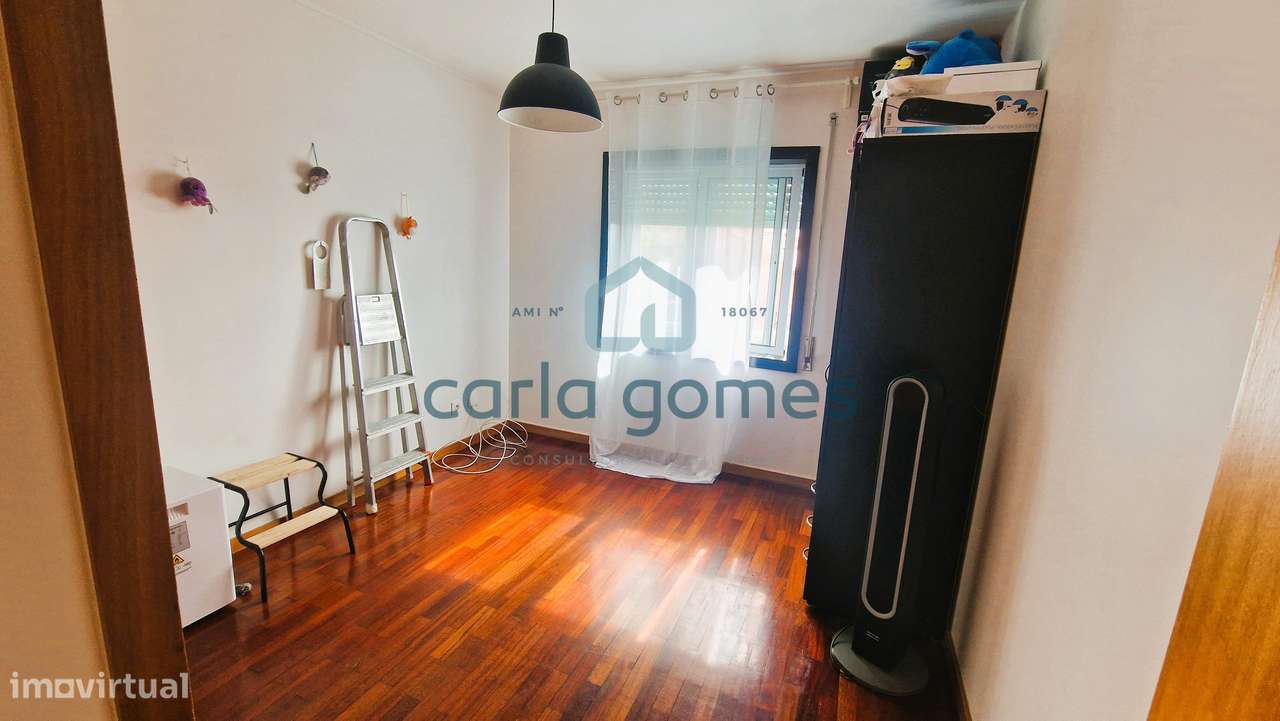 APARTAMENTO T3 C/ SUÍTE LUGAR DE GARAGEM | BAGUIM DO MONTE - RIO TINTO-17