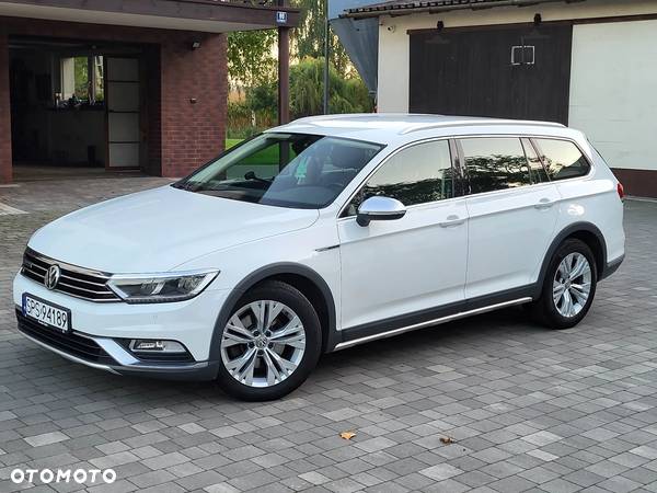 Volkswagen Passat Alltrack 2.0 TDI SCR 4Mot DSG - 13