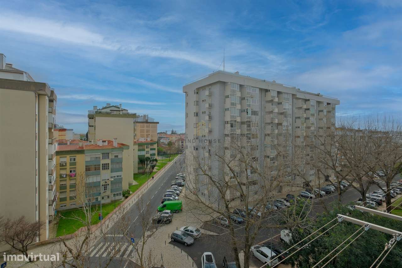 Apartamento T2 com vista mar na figueirinha, Oeiras-13