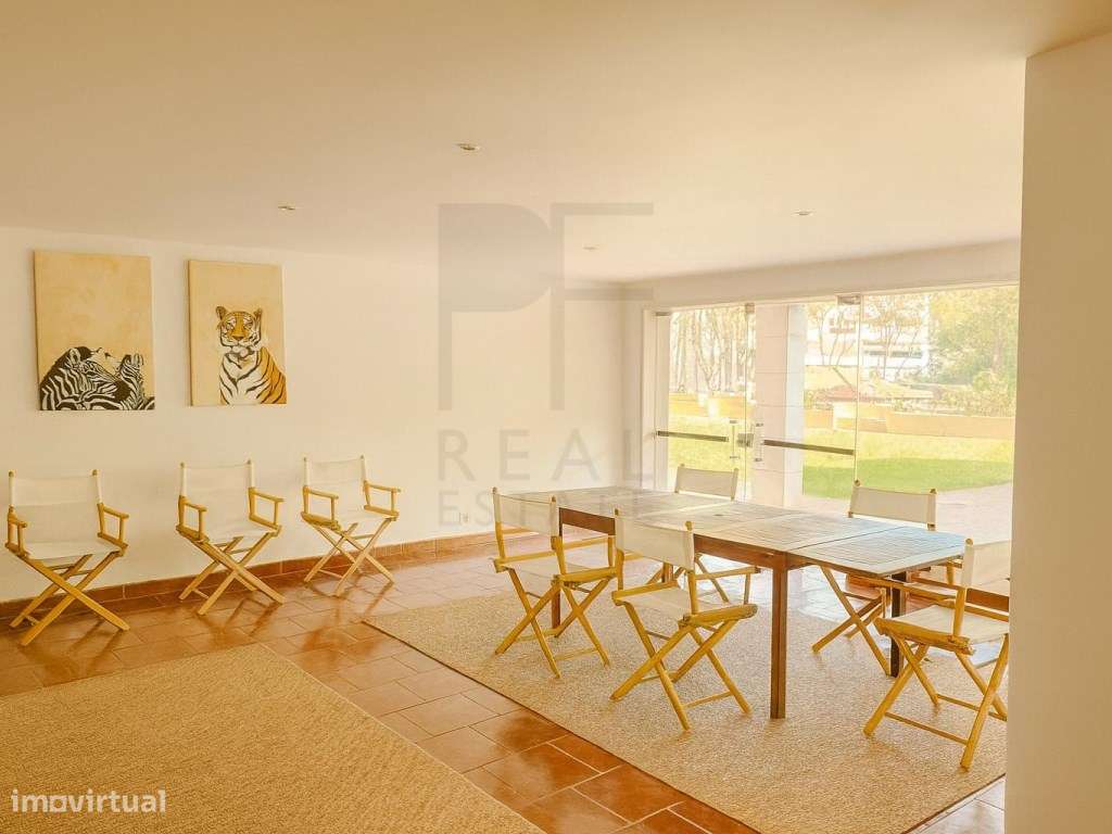 Apartamento T3 - Condomínio no Monte Estoril 
Varanda, Garagem e L... - Grande imagem: 3/37