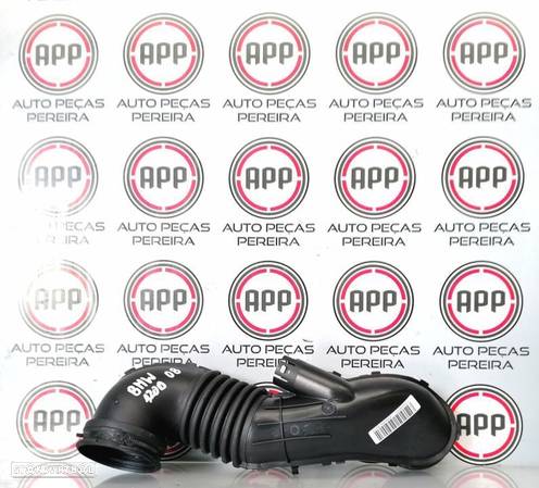 Tubo admissão turbo BMW E81, E87, 118D, 120D ref 1371 7804846. - 1