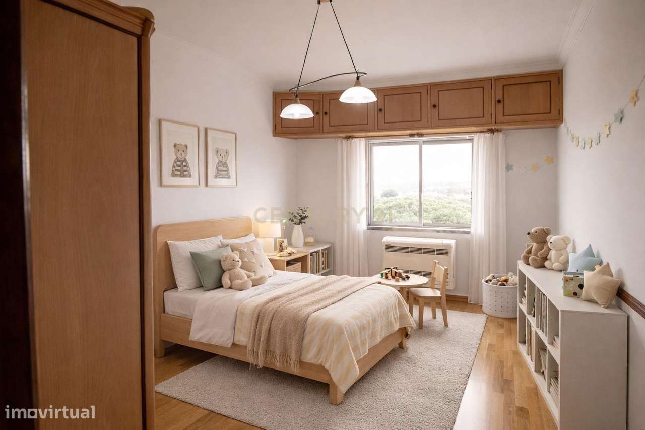 Apartamento T2 com Vista Panorâmica em Amora, Seixal-14