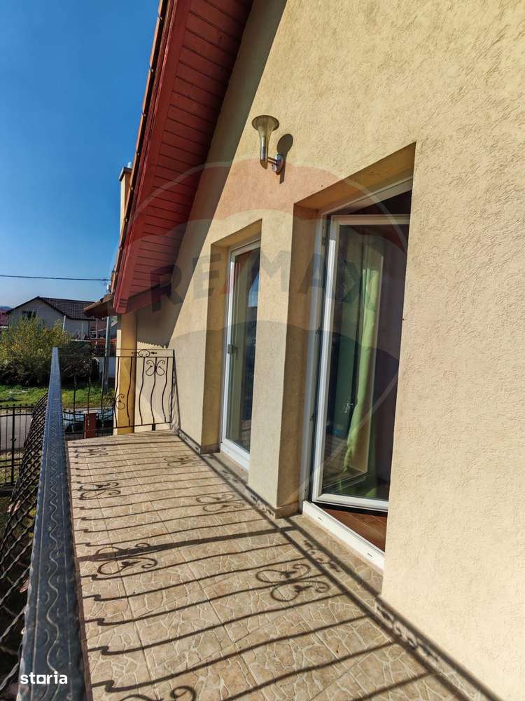 Casă / Vilă cu 5 camere de vânzare - Imagine principală: 5/20