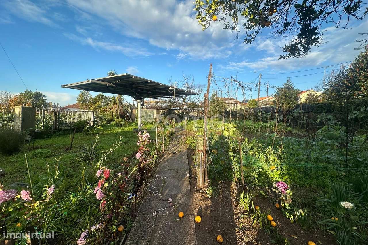 Terreno Urbano - Grande imagem: 2/18