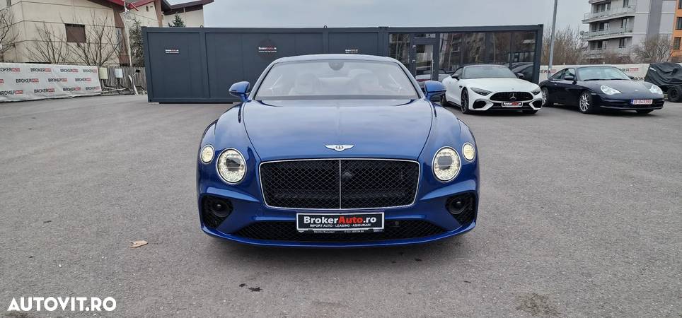 Bentley Continental New GT V8 - 3