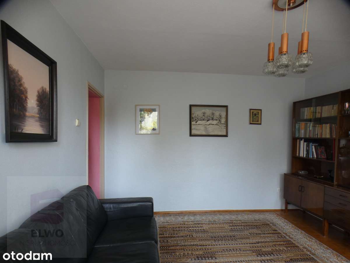 Ładne 3 pokoje z loggią jak w parku.-4