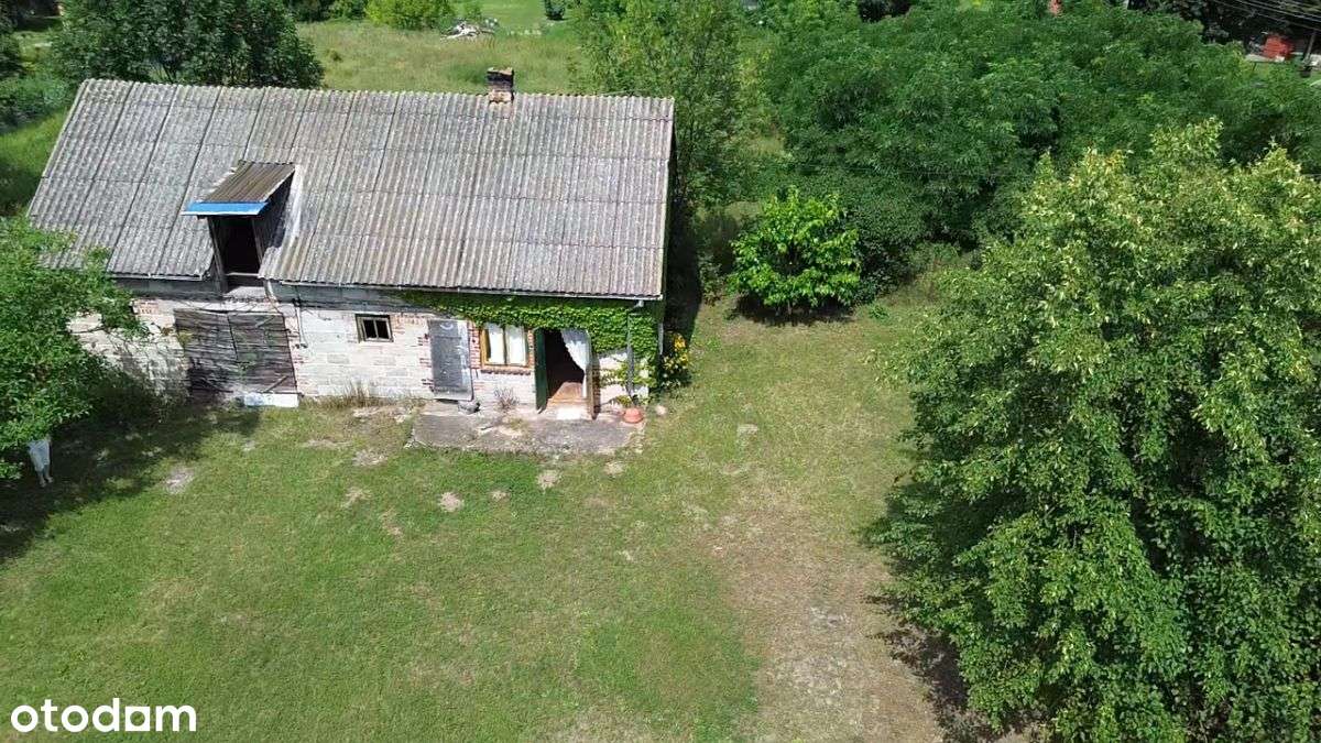 Siedlisko z domem i 2 200 m² działki nad Wisłą-11
