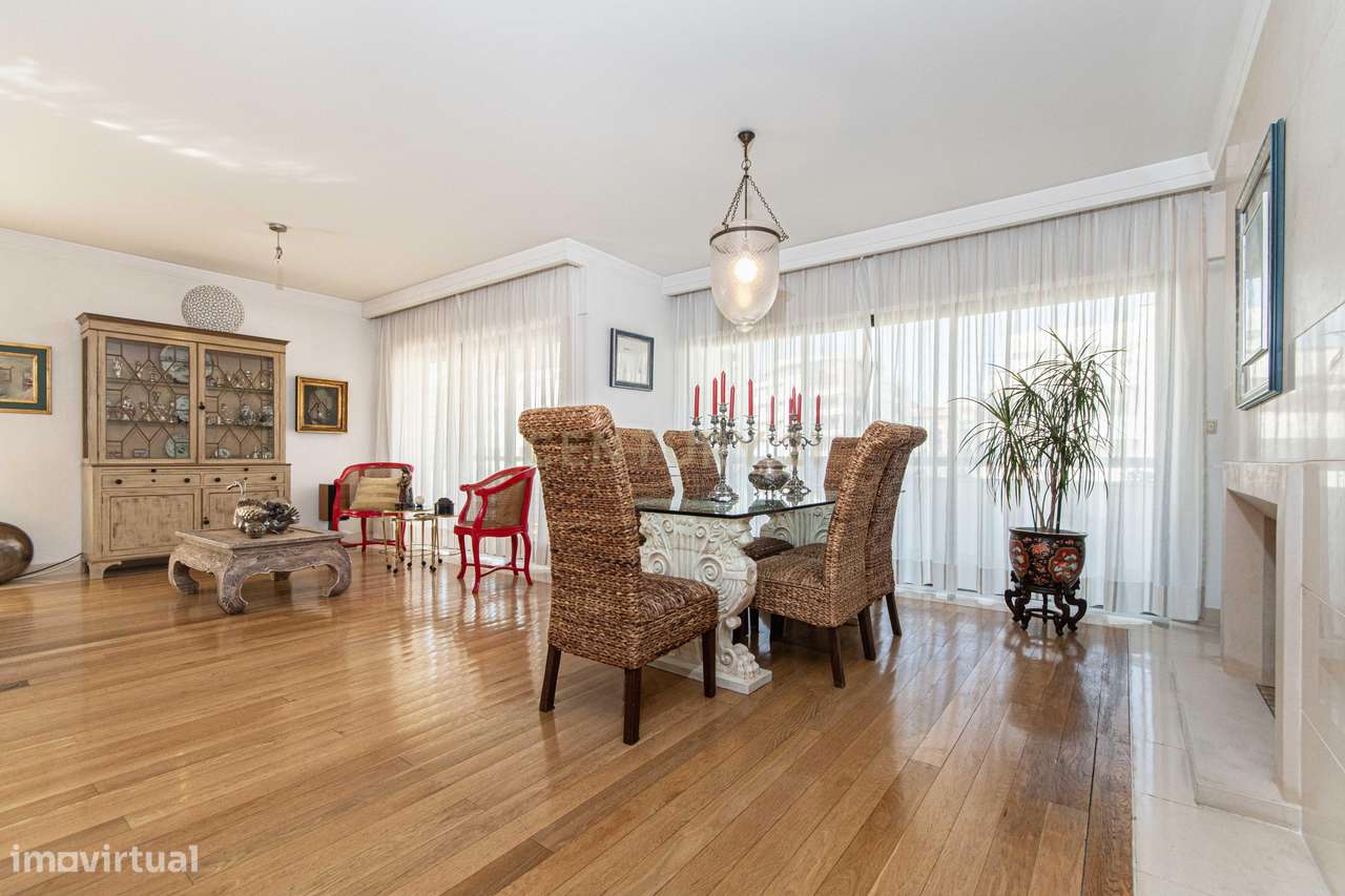 Apartamento T6 Único com Varandas Envolventes | Parque das Nações-5