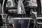 Volvo V40 Cross Country D2 Summum - 32