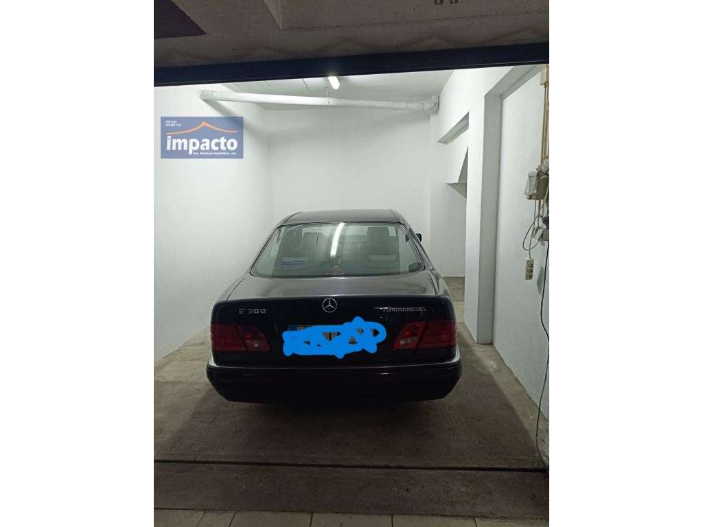 LOJA PÓVOA DE SANTA IRIA, RC e 1 Piso e garagem, possibilidade de t...-22