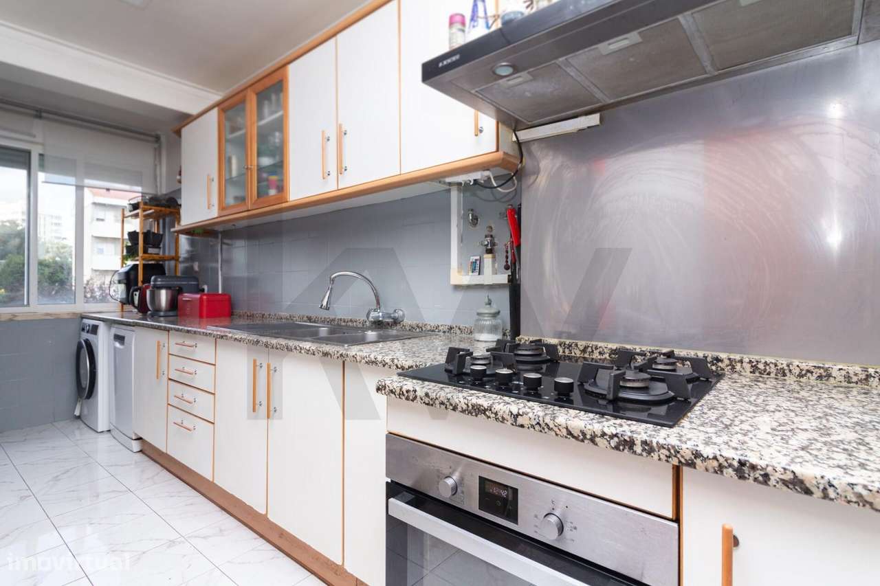 Apartamento T4 em Vila Franca de Xira-12