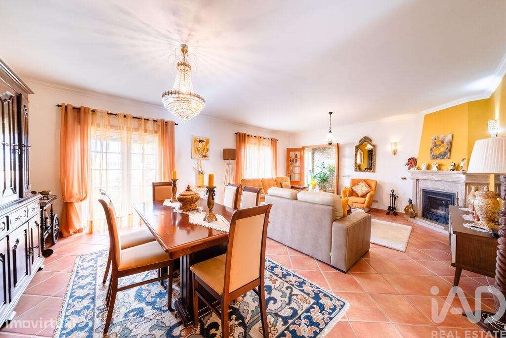 Casa / Villa T3 em Caldas da Rainha - Nossa Senhora do Pópulo, Coto e - Grande imagem: 5/28