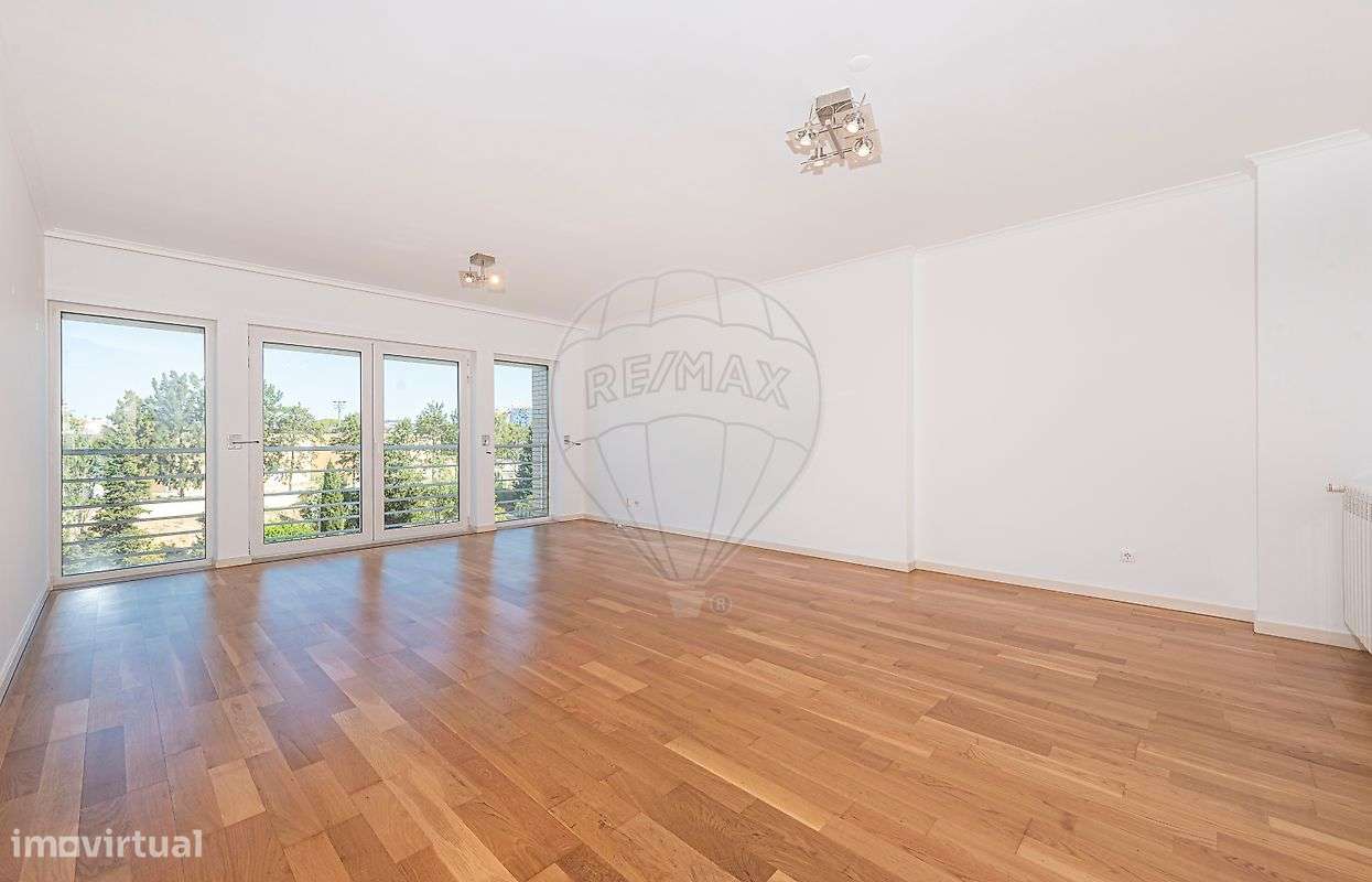 Apartamento T3 para arrendamento - Grande imagem: 2/27