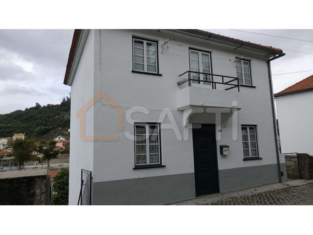 Moradia isolada com projeto para construção de dois apartamentos T2... - Grande imagem: 5/31