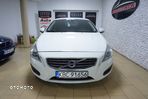 Volvo V60 D3 Kinetic - 2