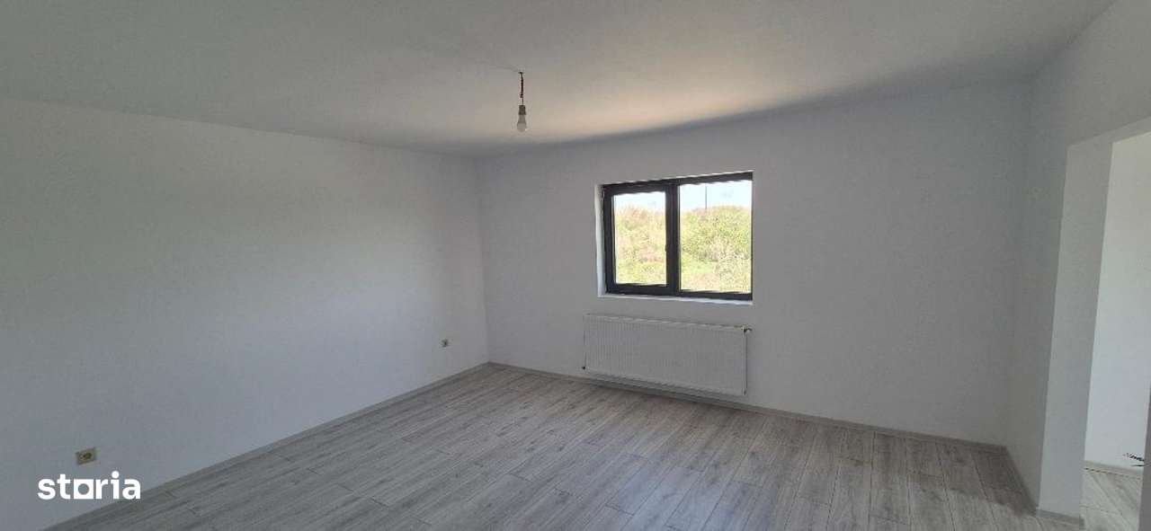 Clinceni Privighetori Casa P+1 cu dormitor la parter - Imagine principală: 3/16