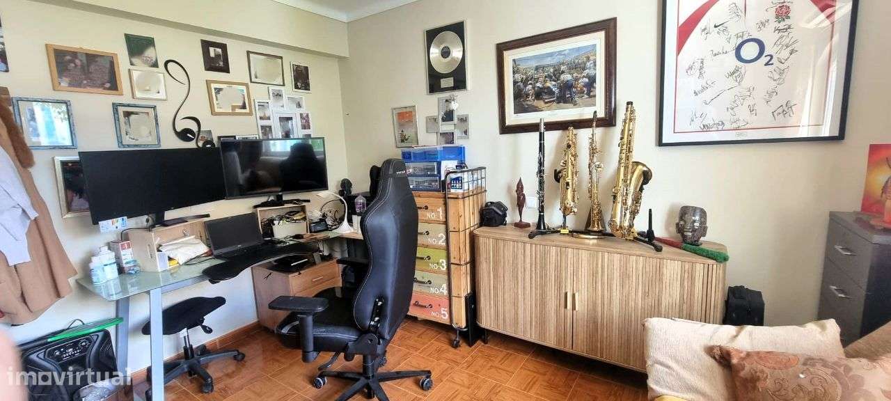 Moradia T5 com piscina, Brejos de Azeitão, Azeitão-8