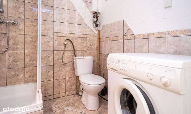 Duże i przestrzenne mieszkanie w Bochni-11